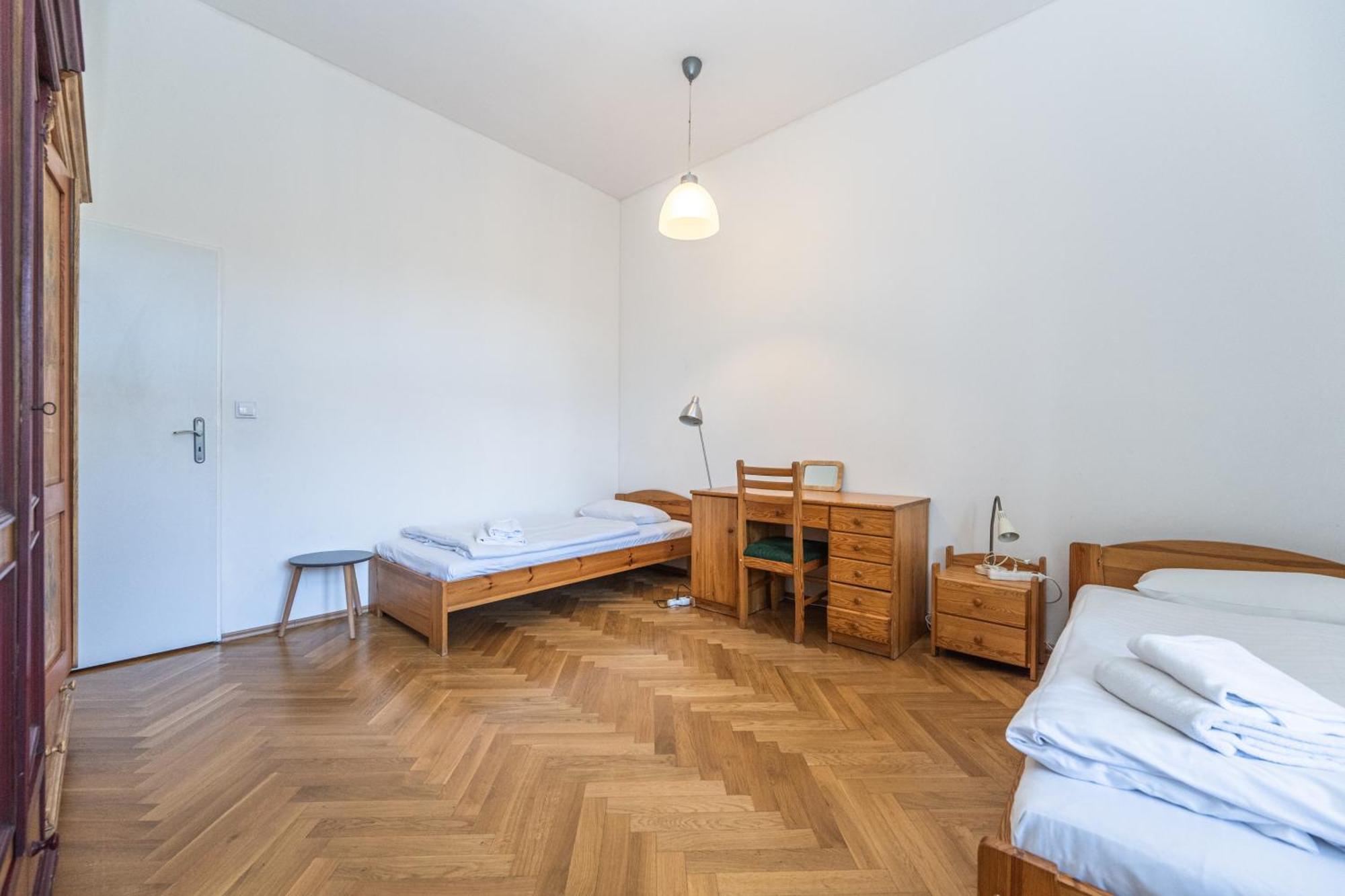 Jiriho Z Podebrad Apartments براغ المظهر الخارجي الصورة
