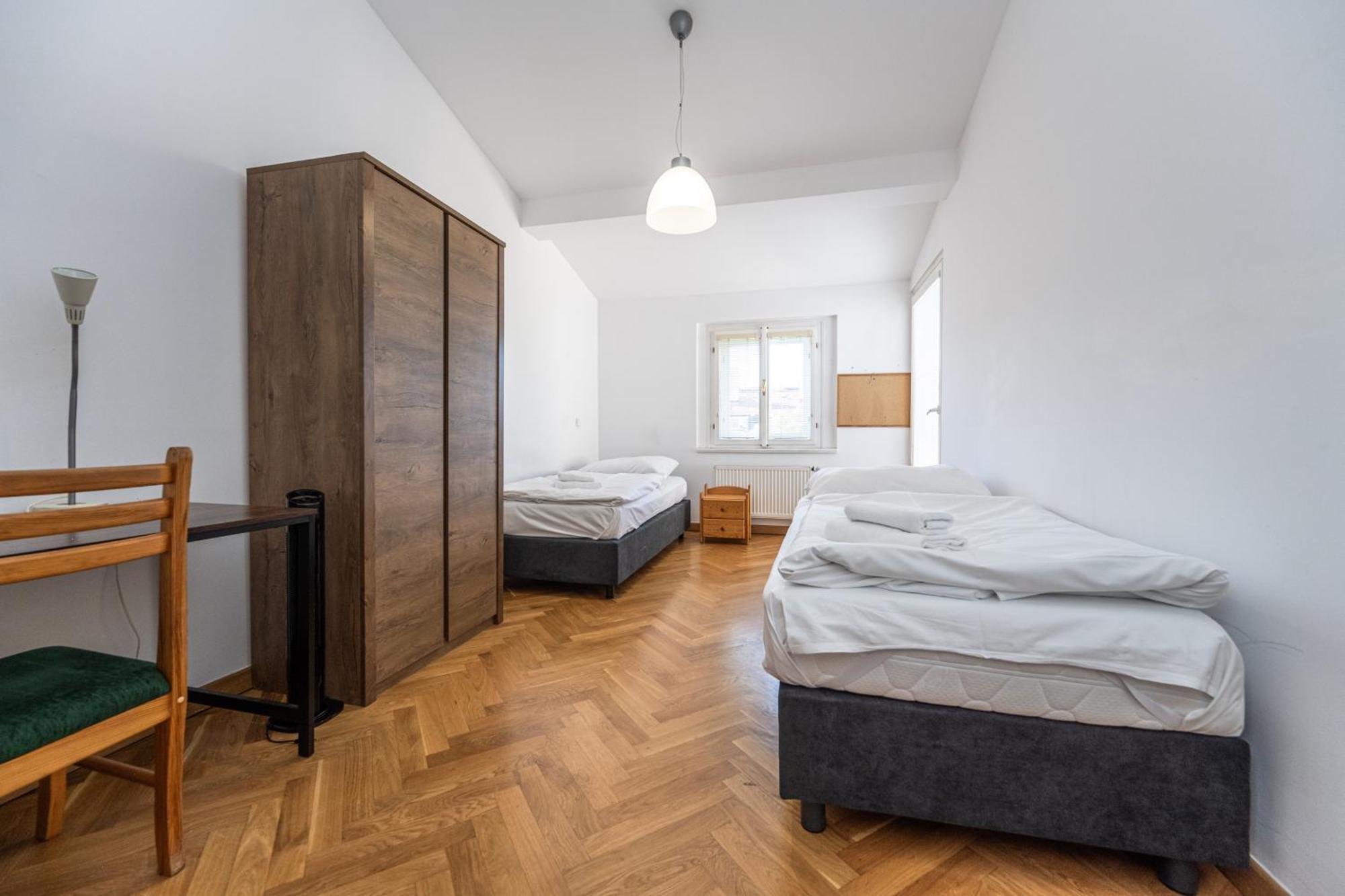 Jiriho Z Podebrad Apartments براغ المظهر الخارجي الصورة