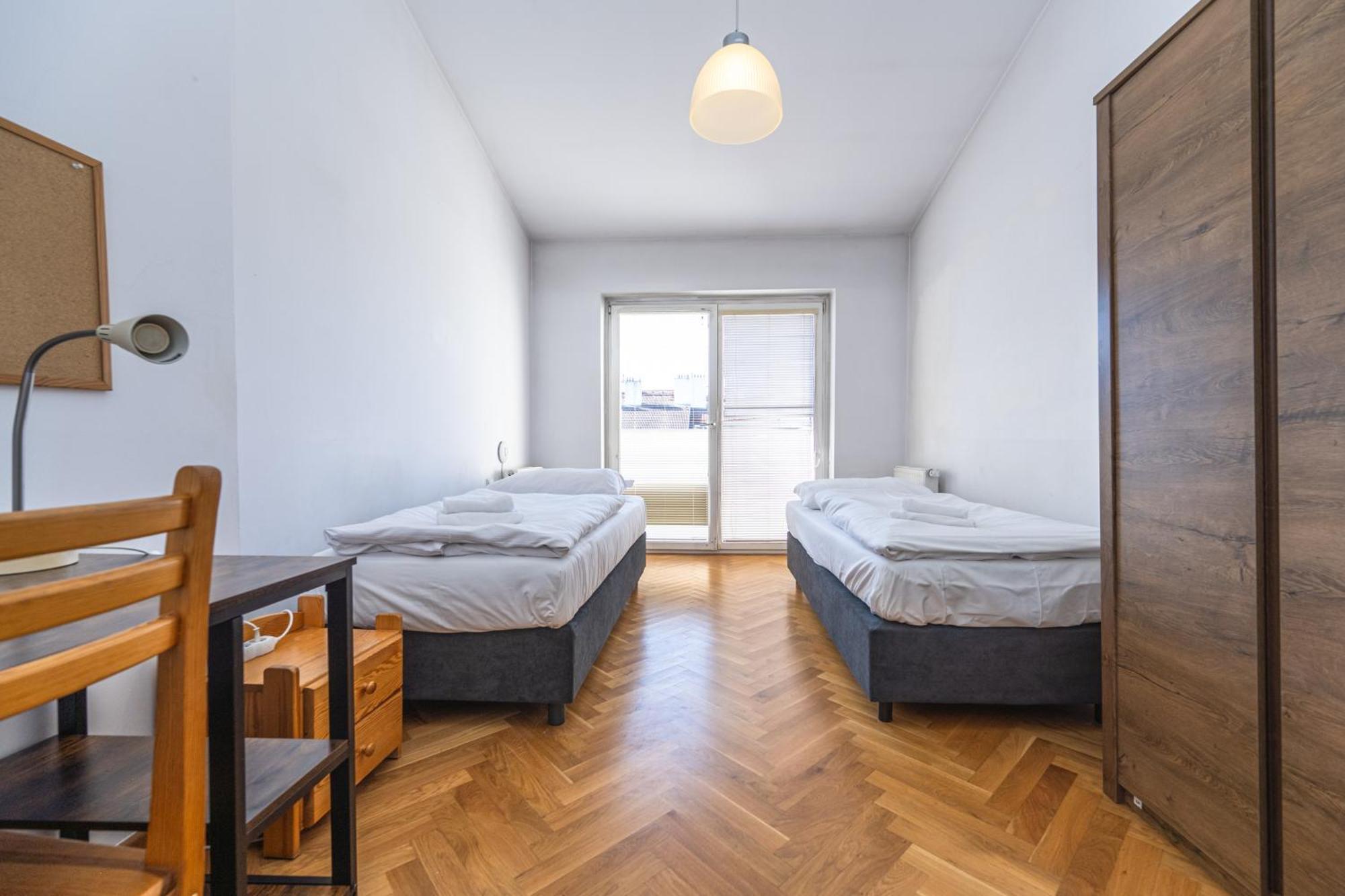 Jiriho Z Podebrad Apartments براغ المظهر الخارجي الصورة