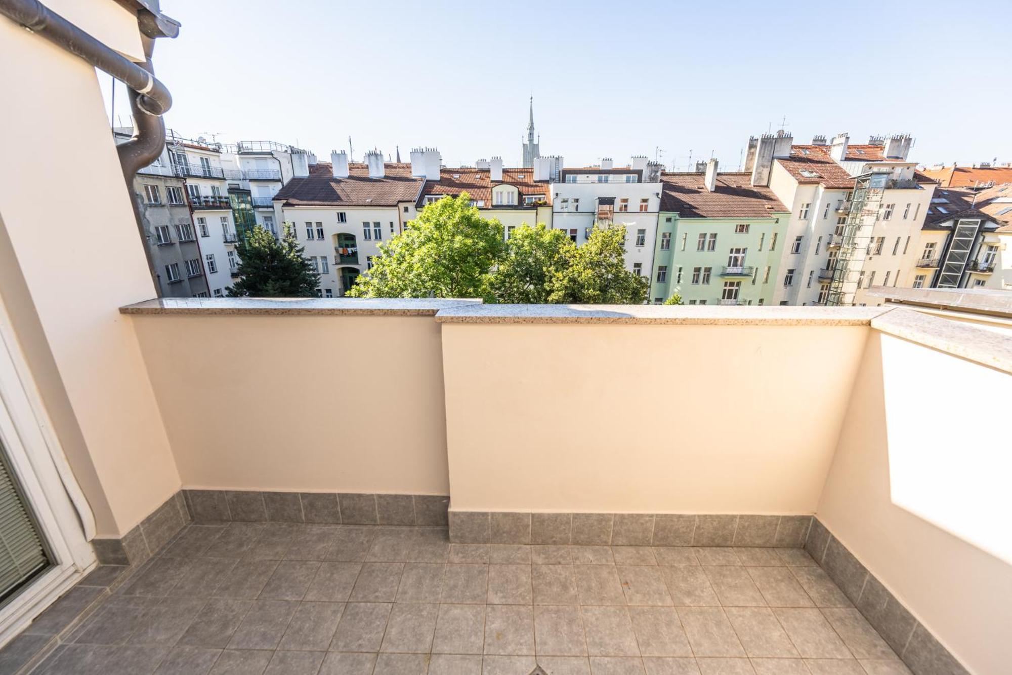 Jiriho Z Podebrad Apartments براغ المظهر الخارجي الصورة
