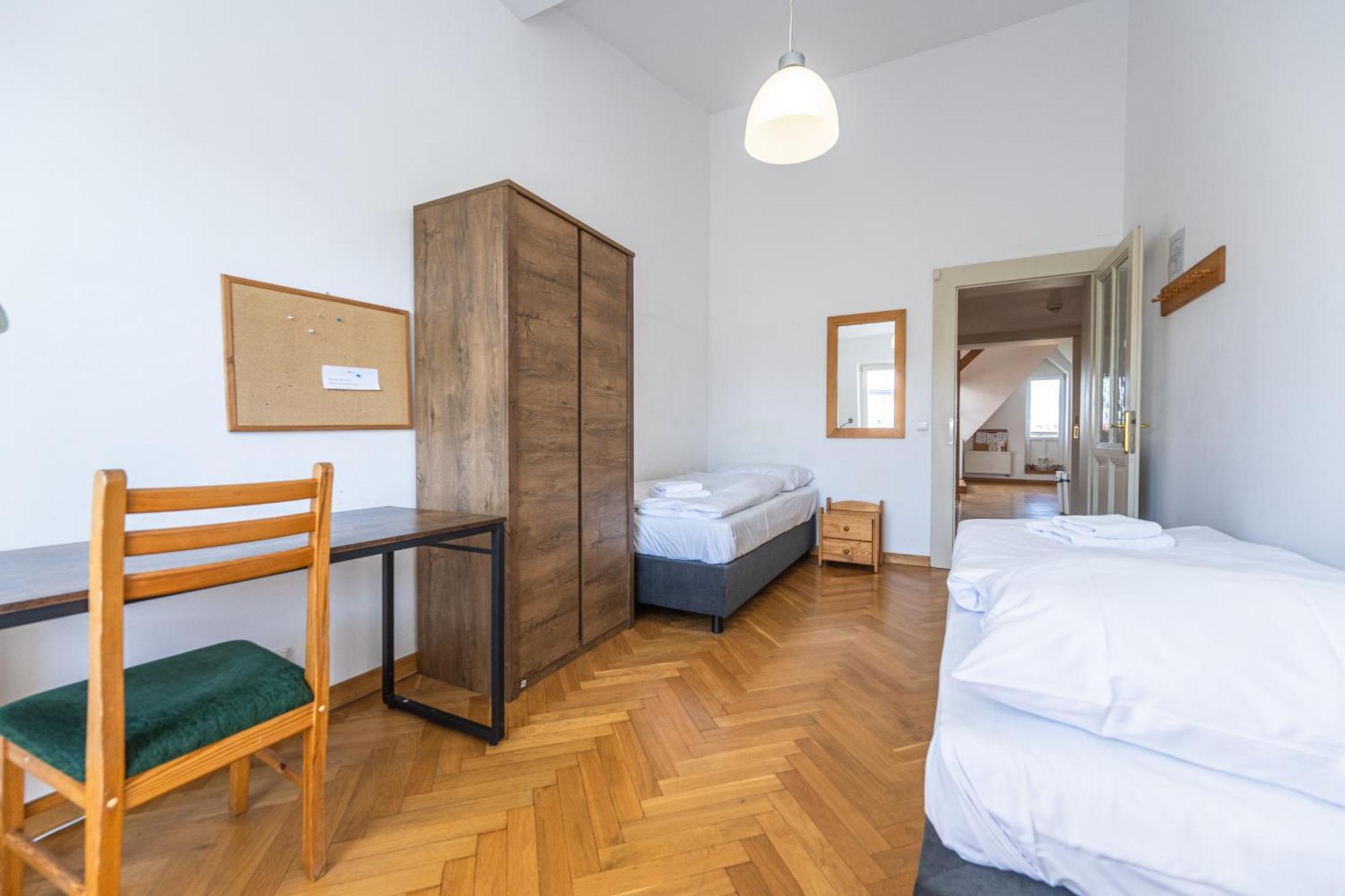 Jiriho Z Podebrad Apartments براغ المظهر الخارجي الصورة
